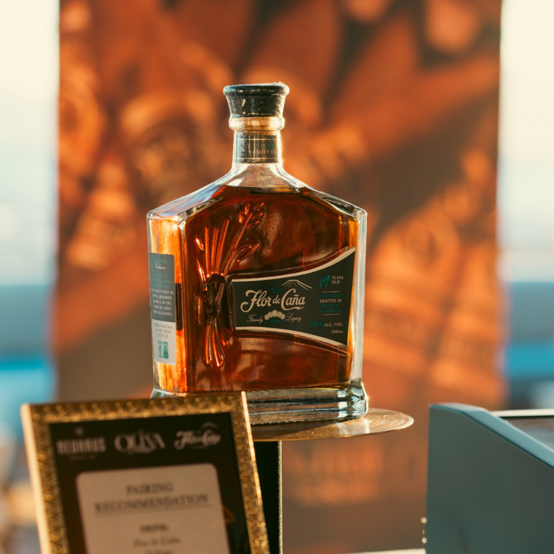 Flor de Caña 19 años
