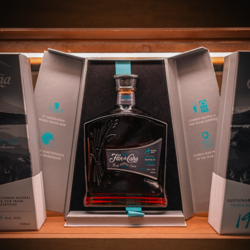 Flor de Caña 19 años